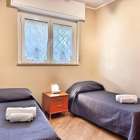 Charming Apartments, Steps From The Daire *