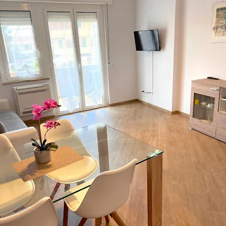 Charming Apartments, Steps From The Αλγκέρο