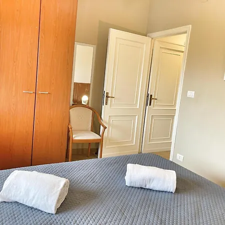 Charming Apartments, Steps From The *