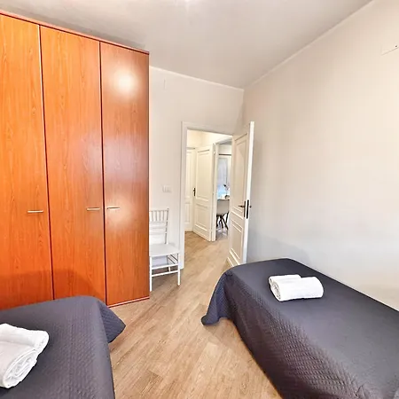 Charming Apartments, Steps From The * Alghero